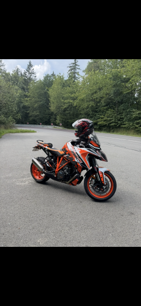 KTM1290 superduke gt - 2