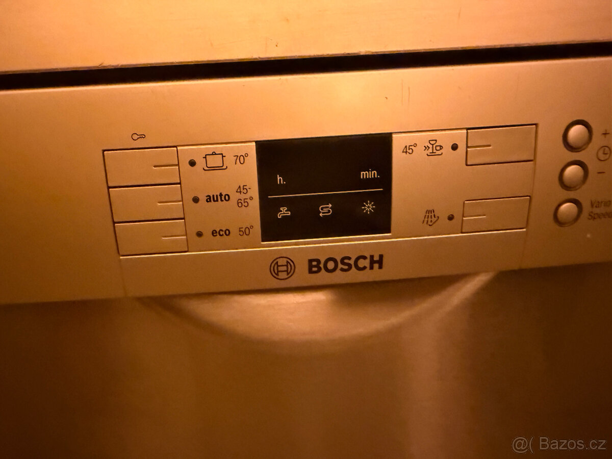 Myčka Bosch Silence Plus - nerez 60cm - 2