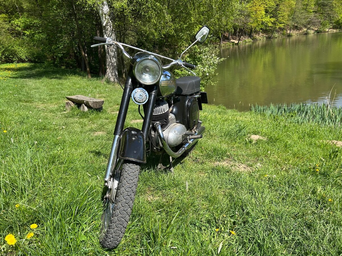 Jawa 250/590 - 2