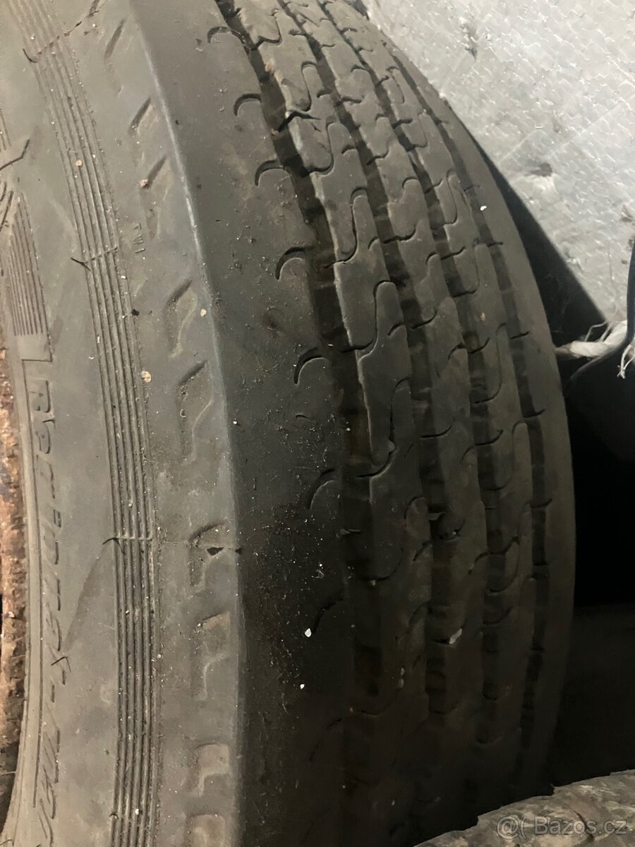 Matador 235/75 R17,5 - 2