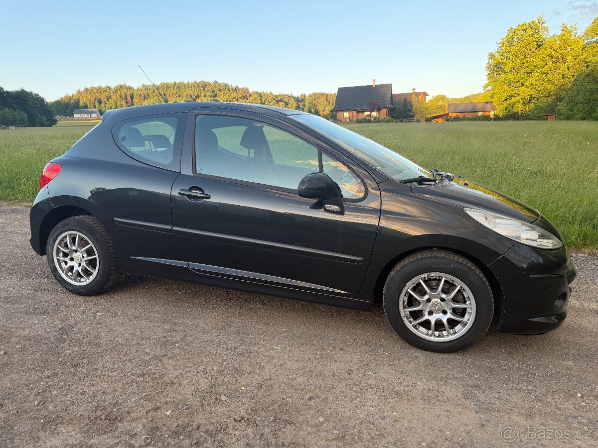 Peugeot 207 1.4 - 2
