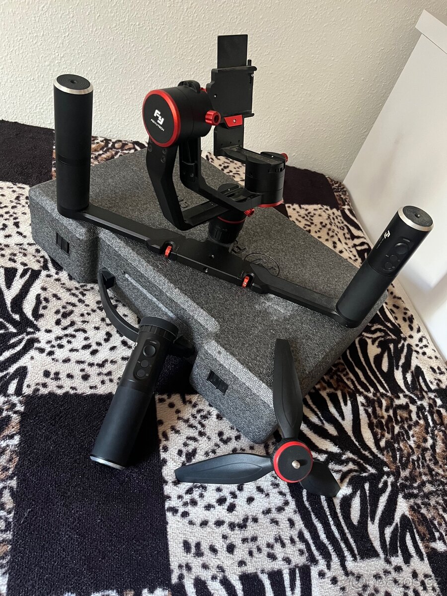 FeiyuTech AK2000 & A2000 - 2