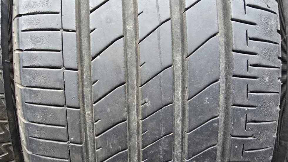Letní pneu 215/45/18 Bridgestone - 2