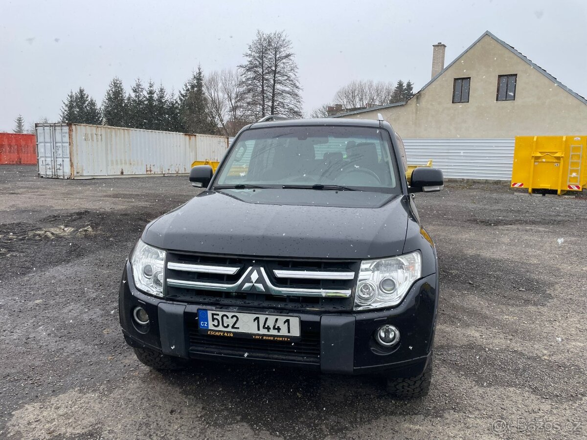 Mitsibishi Pajero 3.2.DID V80 2010 - 2