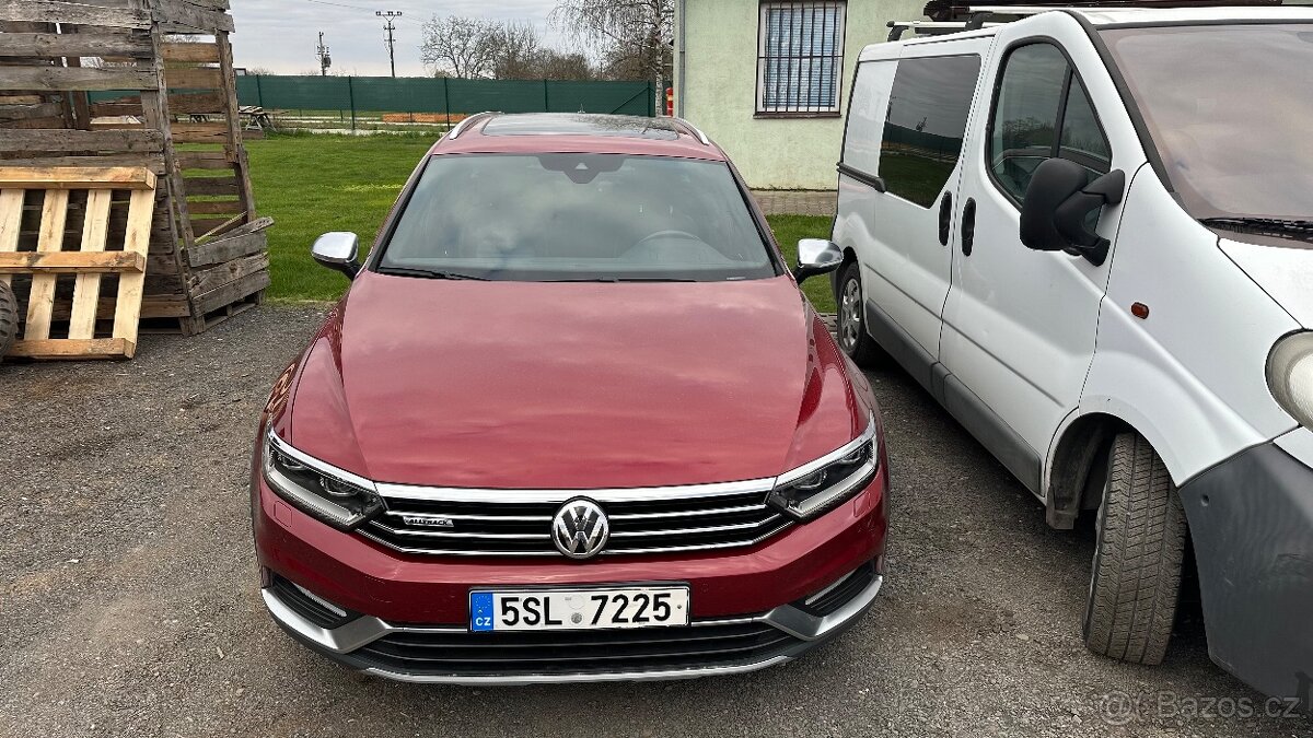 Passat B8 Alltrack 2.0TDi 176kw / webasto / ACC / DCC / pano