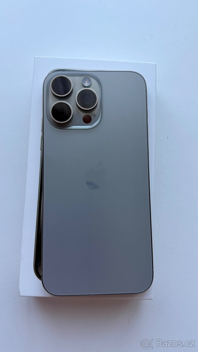 iPhone 15 Pro Max, 256GB - 2