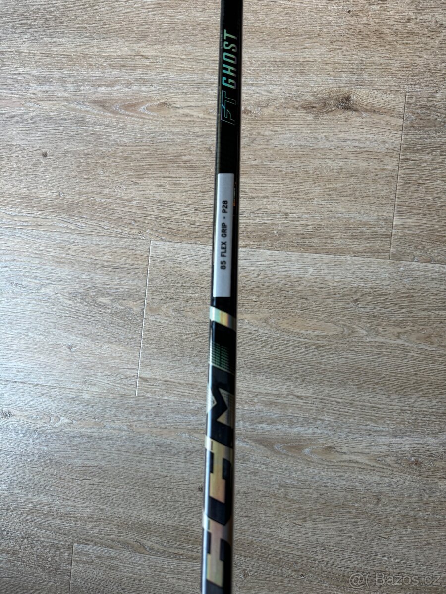 Hokejka CCM FT GHOST, pravá, P28, flex 85 - 2