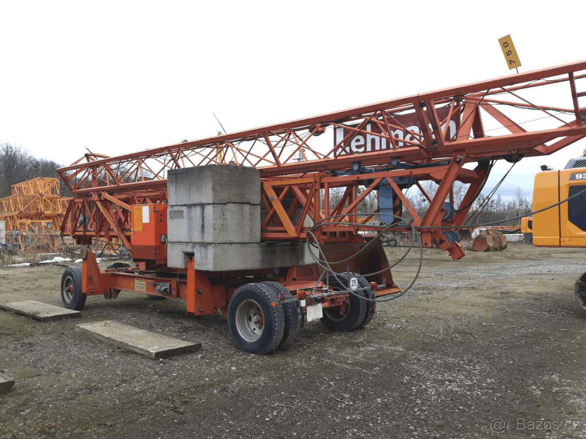 Stavební jeřáb Peiner SMK 201 - 2