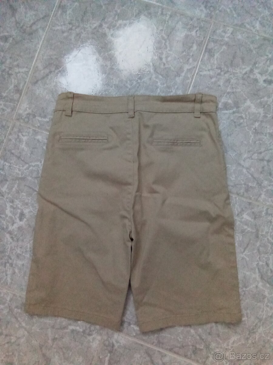 Chlapecké kraťasy vel. 152 - 2
