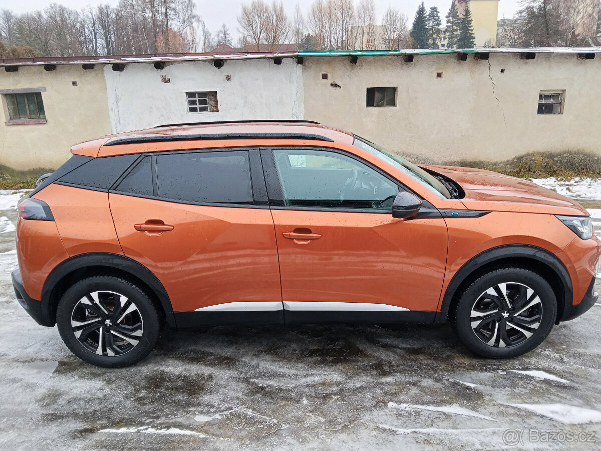 Peugeot e-2008, Allure, 22 tis. km, 100 kW - 2