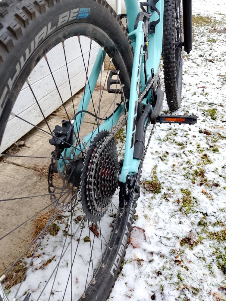 GIANT Reign - mullet 29"/27,5"- rám S - 2