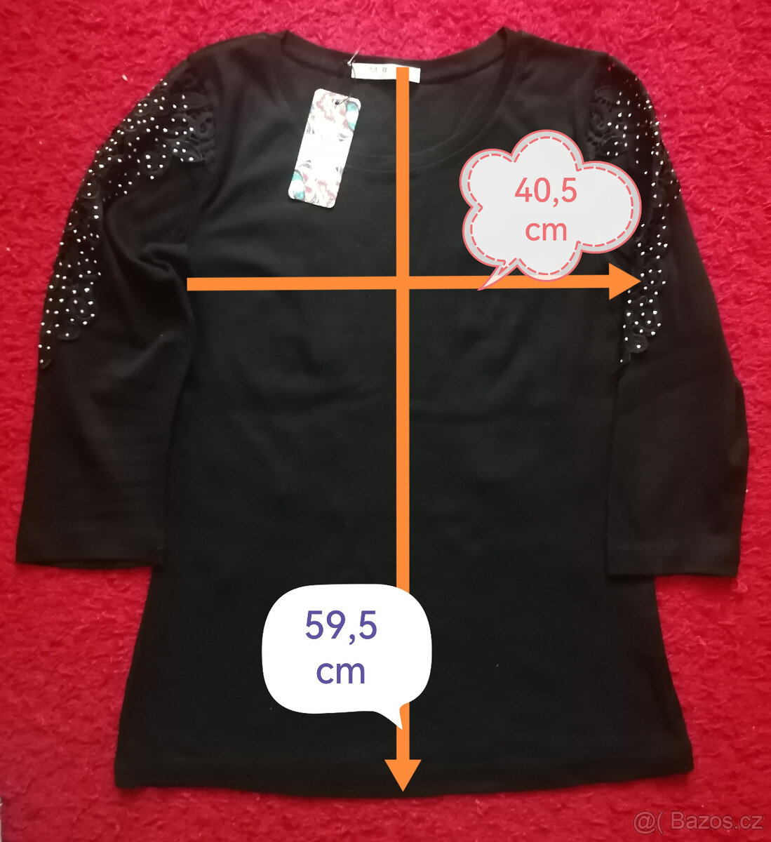 Halenka s aplikací na rukávech - 2