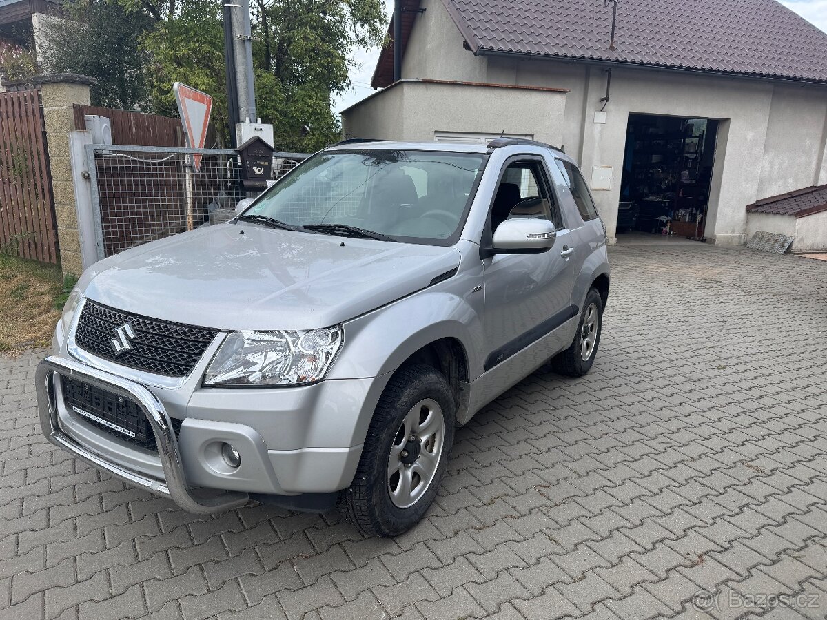 Prodám Suzuki Grand Vitara 1,9 nafta provoz 2010 - 2