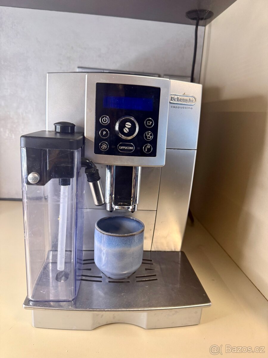 DeLonghi ECAM 23.450.S Cappuccino - repasovaný - 2