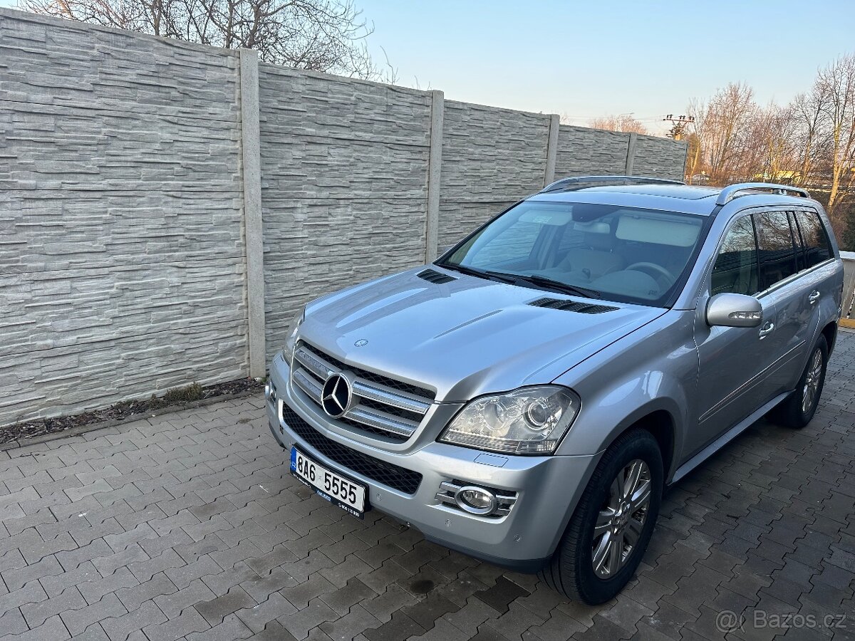 Mercedes Benz GL 420CDI 160 000km - 2