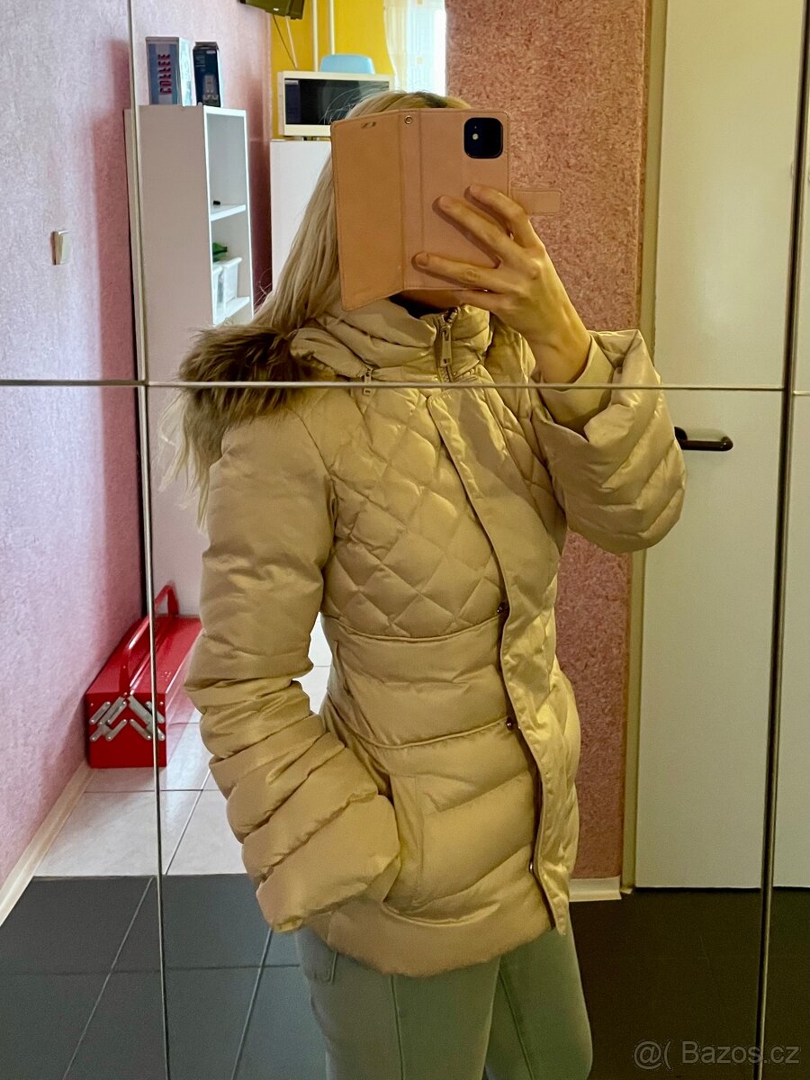 Zimní bunda Guess XS - 2