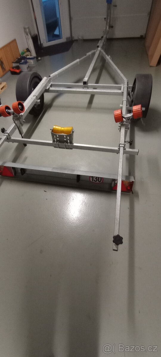 Přívěs na loď - 2