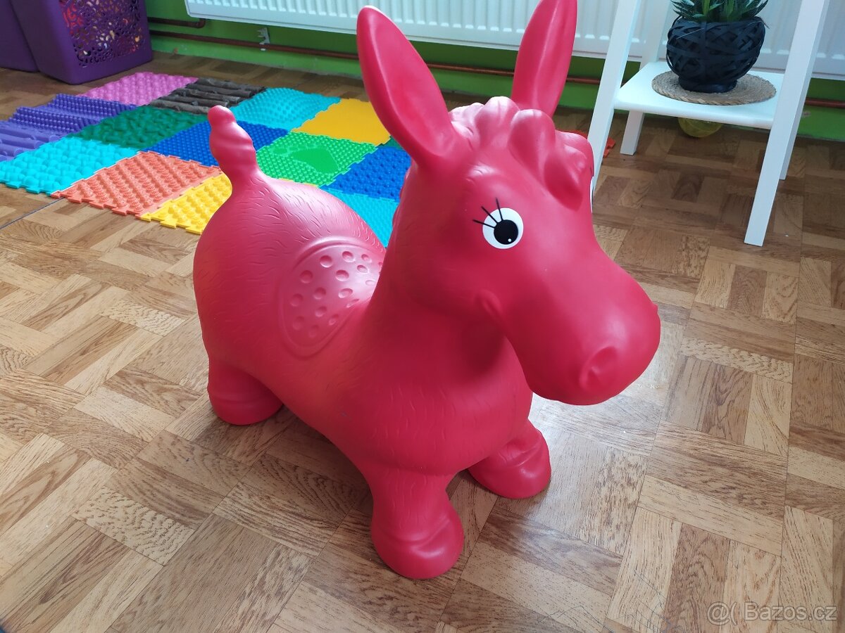 Skákací nafukovací osel - 2