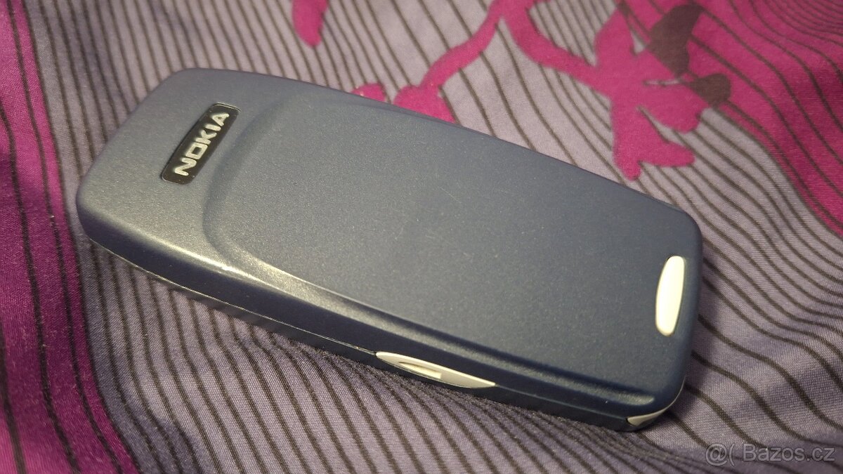 Nokia 3310 - 2