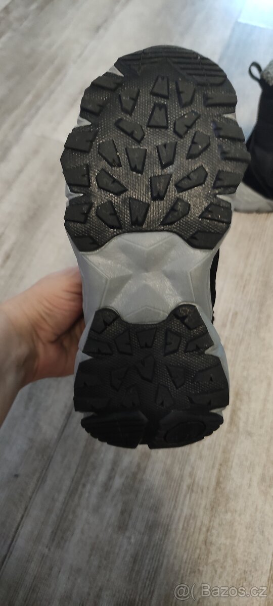 Zimní boty Willard vel.28 - 2