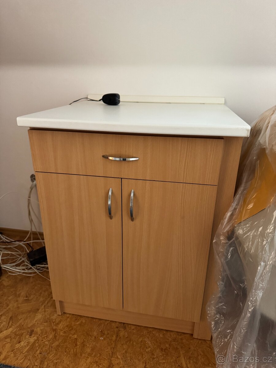Skříňka - 2