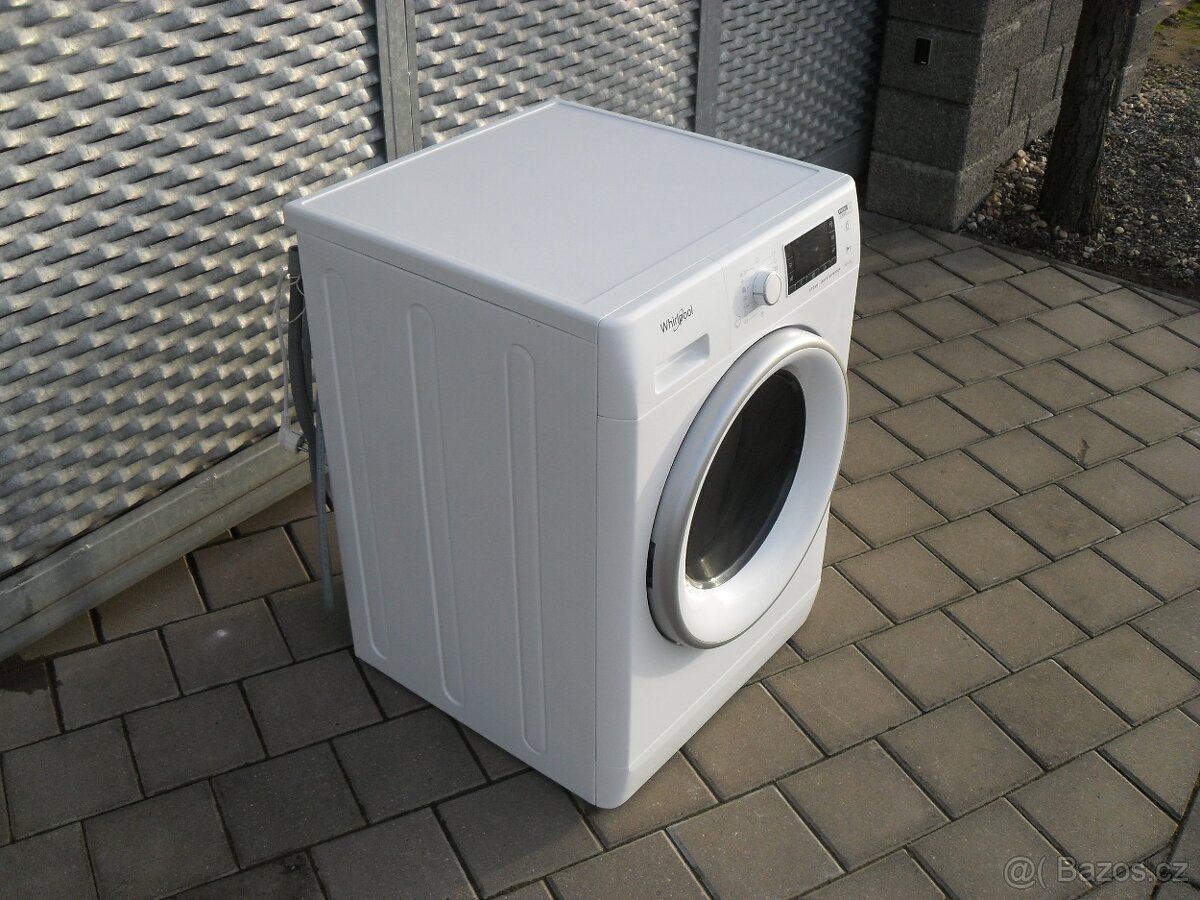 PRAČKA SE SUŠIČKOU WHIRLPOOL,VELKÁ KAPACITA 10/7KG,STÁŘÍ 2 R - 2