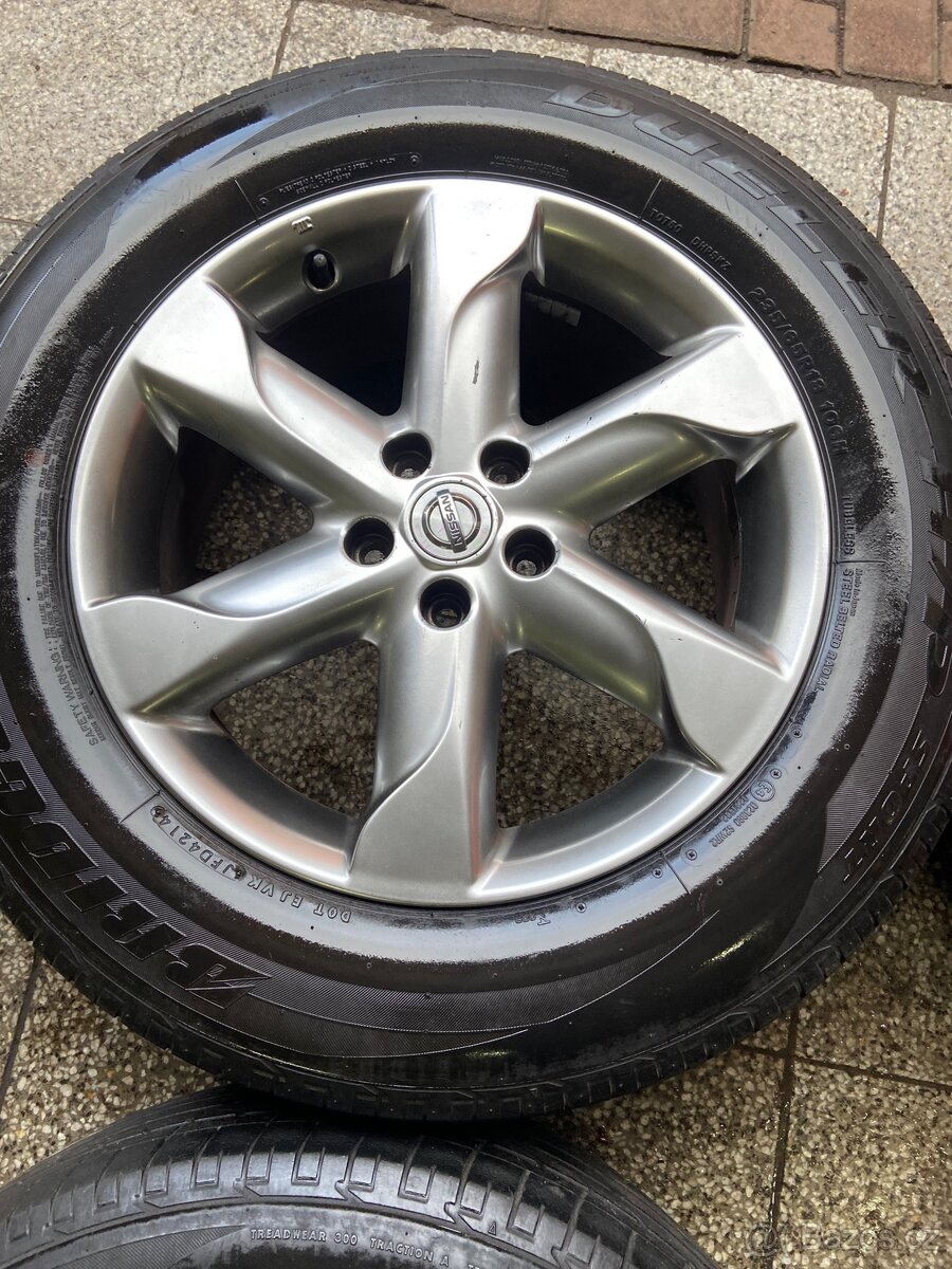 Alu kola 5x114.3 r18 Nissan - 2