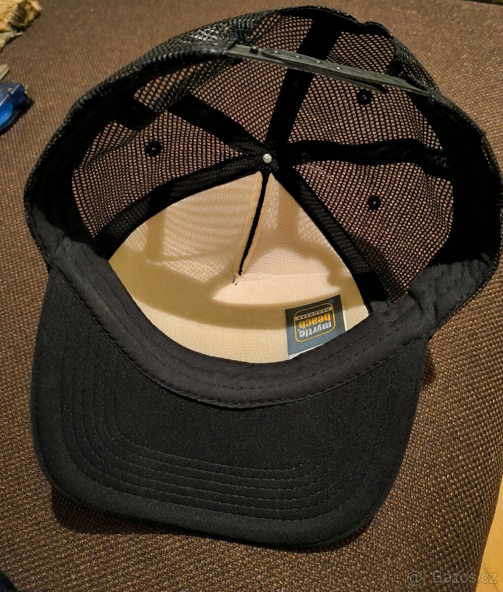 Univerzální kšiltovka - 2