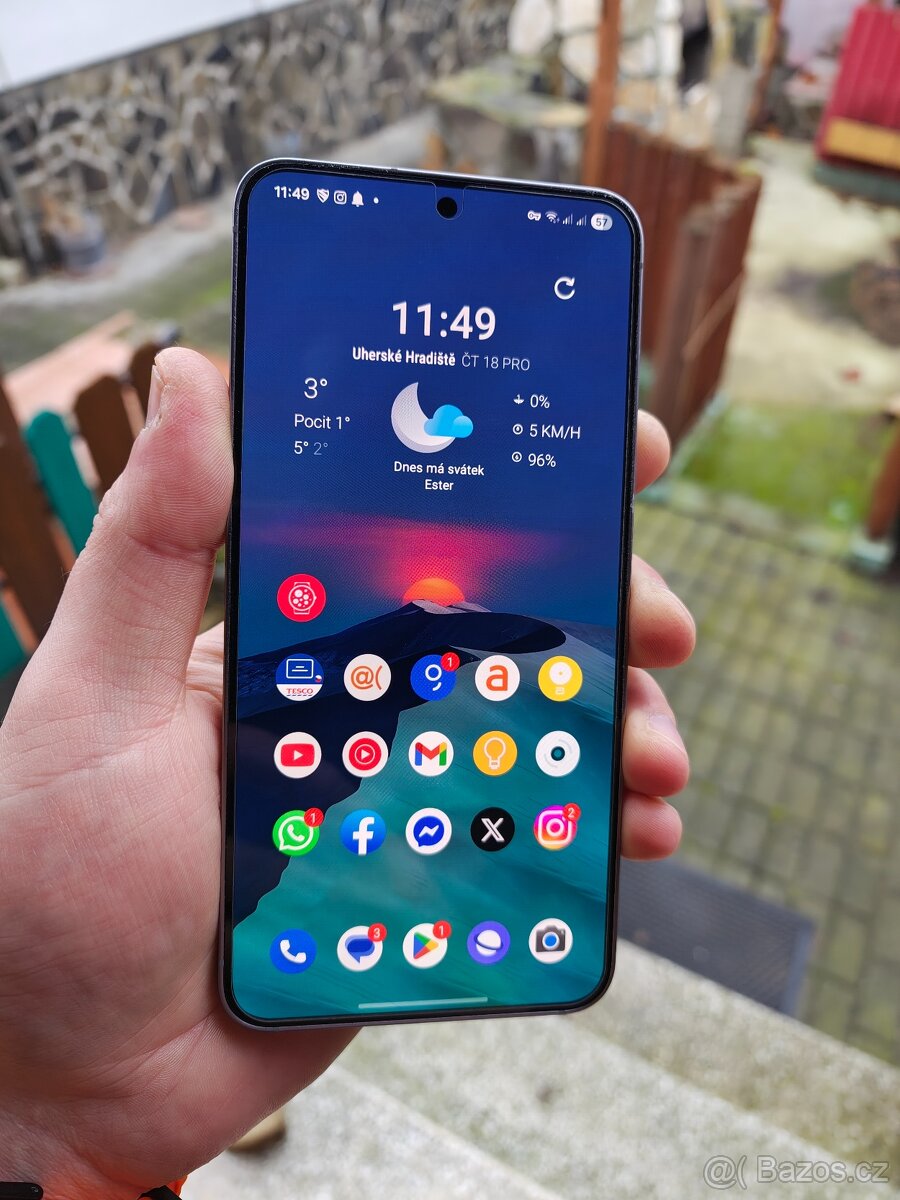 Samsung Galaxy S25 12/256 5G+hodinky+sluchátka+nabíjecí dock - 2