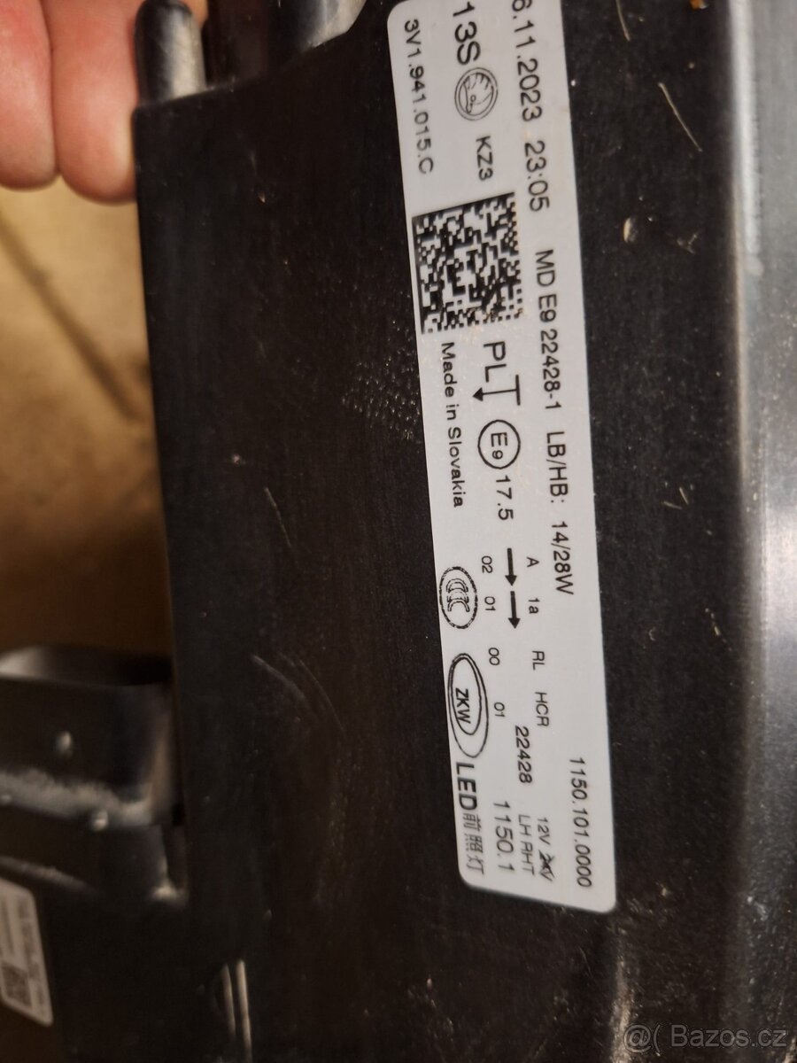 superb 3 LP LED světlo - 2