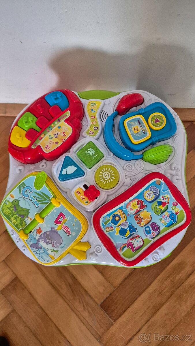 Hrací stolek Clementoni - 2