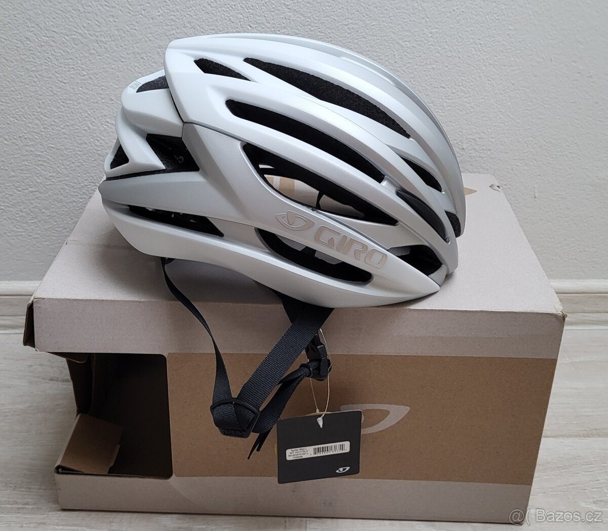 Nová helma Giro Syntax Mips, vel. L, 59-63 - 2