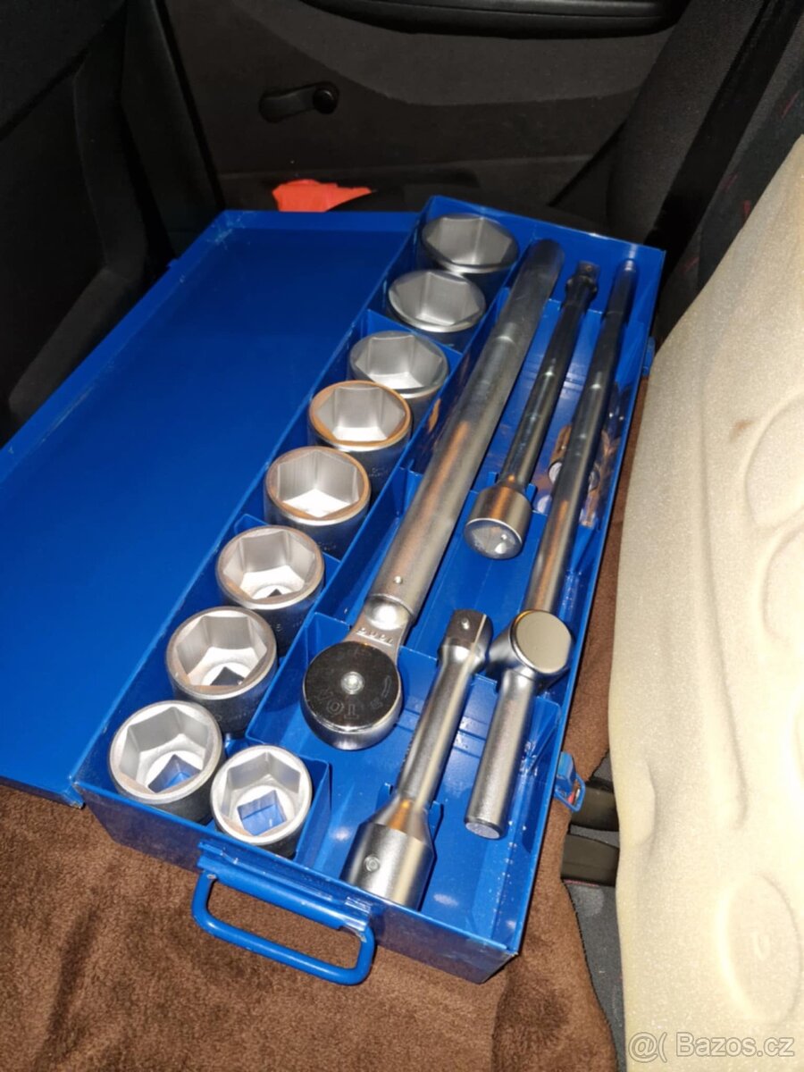 Koupím tankovou tedy 1” golu - 2