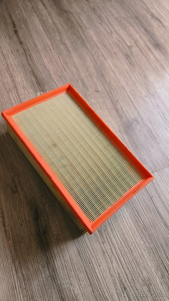 Vzduchový filtr 5Q0 129 620 E - 2