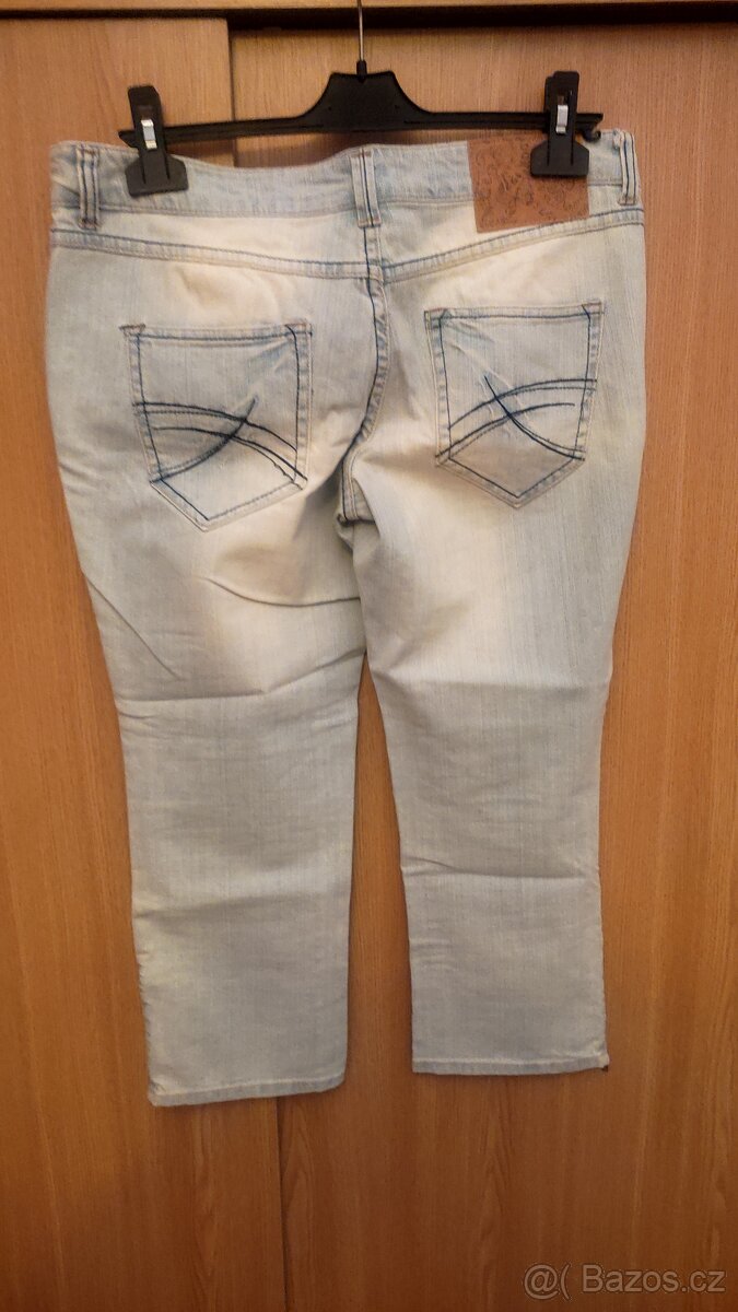 Dámské 3 / 4 džíny - 2