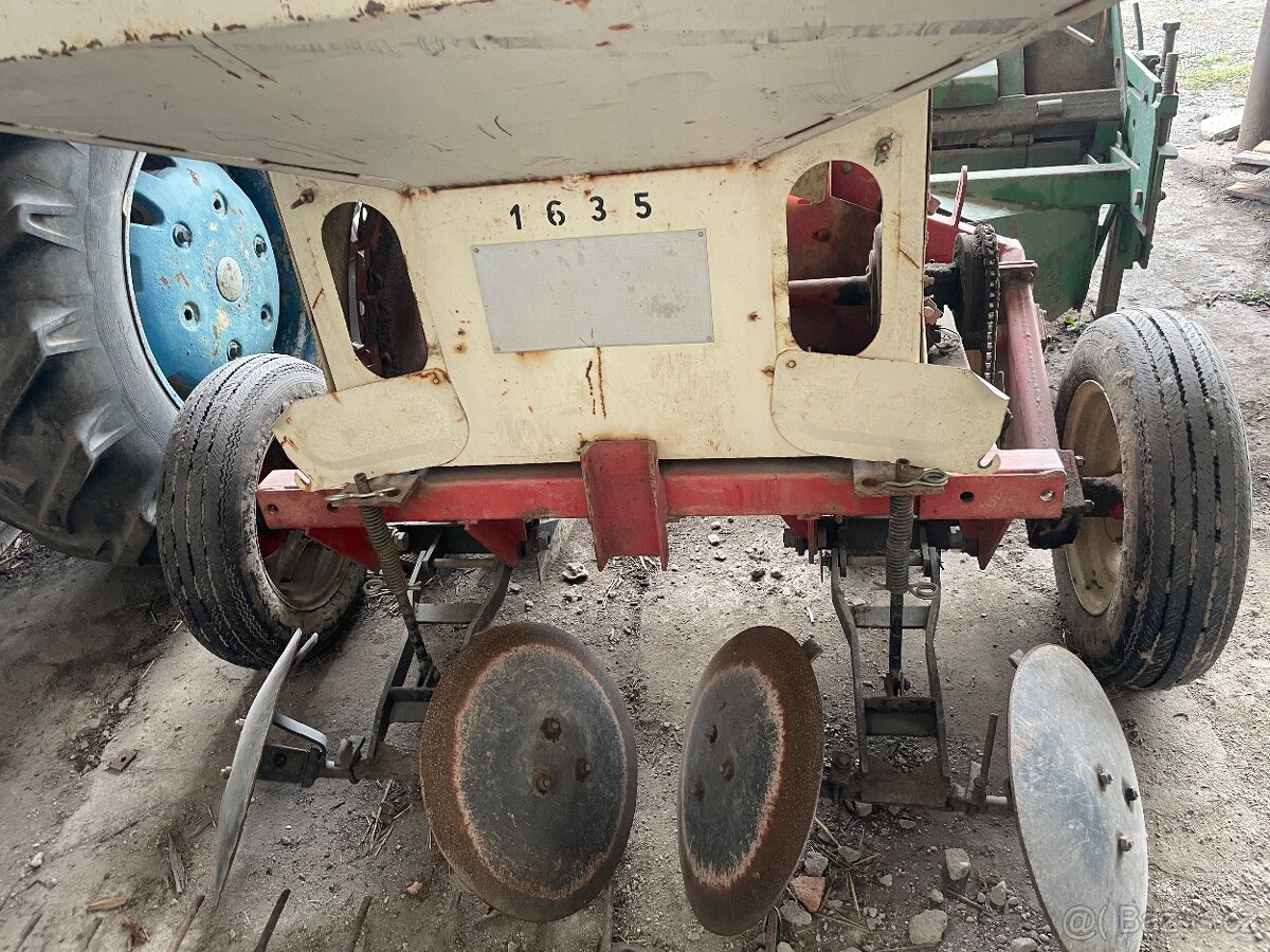 Sazeč brambor SA2-078 - 2