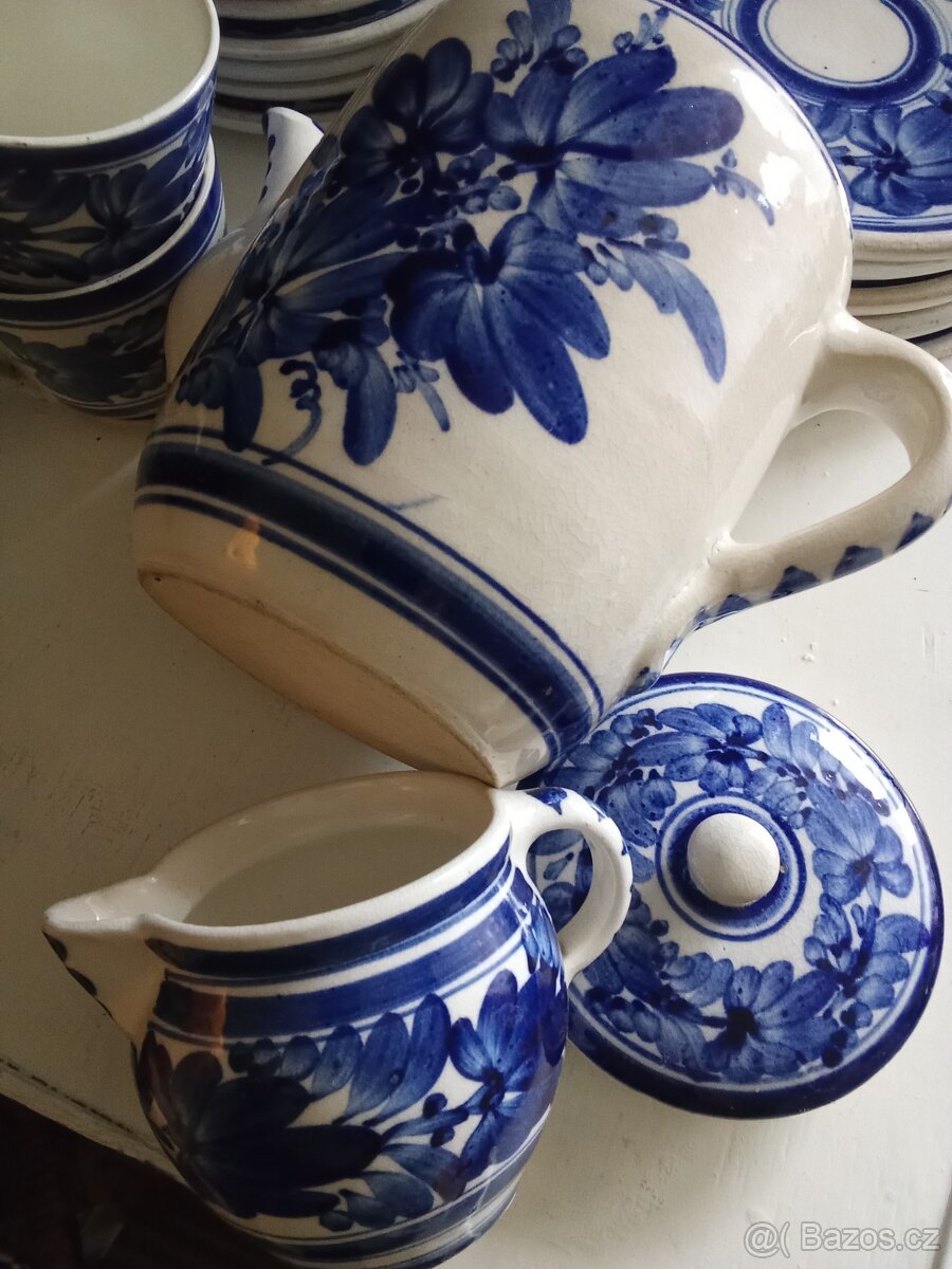 Keramická souprava a různé pokličky - 2