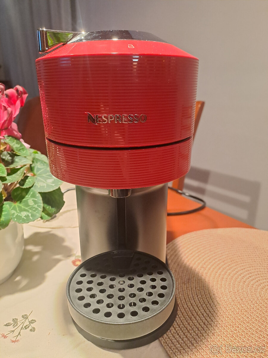 Kávovar Relove Vertuo Next Cherry Red - 2