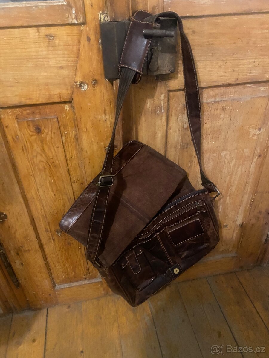 Cool kožená brašna “ Messenger Bag “ - 2