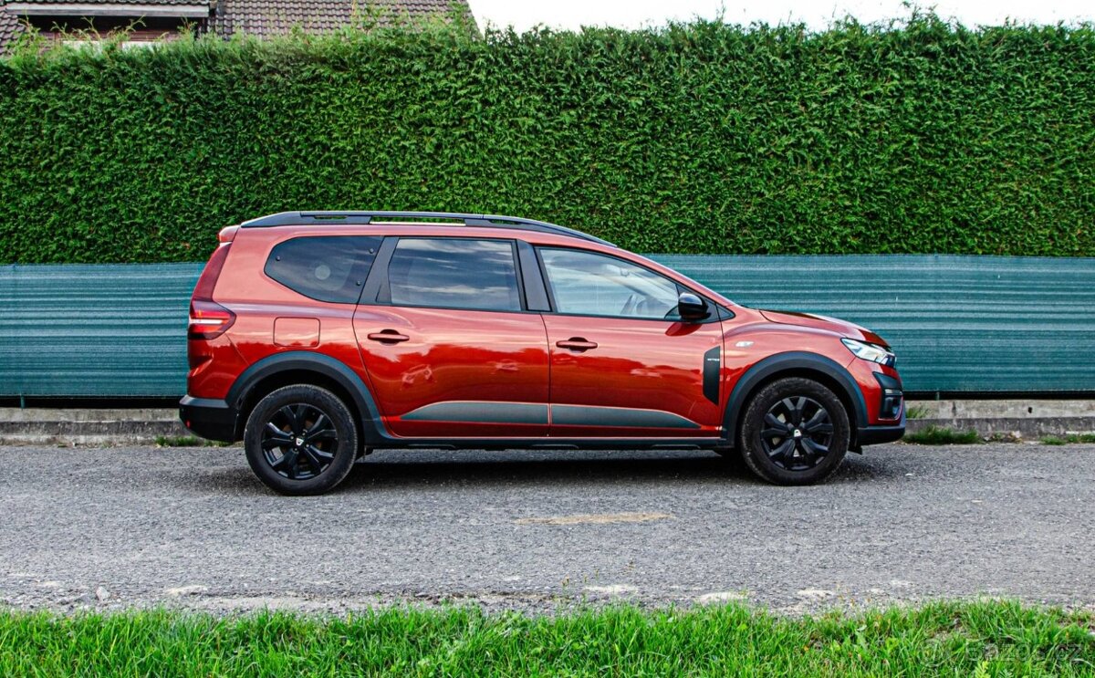 Dacia Jogger 1.0 TCe 110k Extreme 7 miest - 2