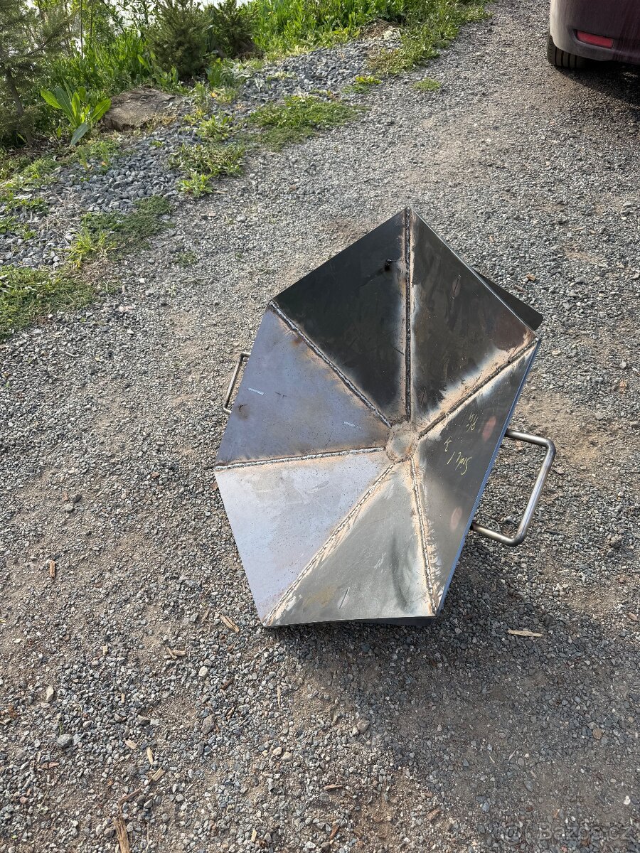 Ohniště - 2