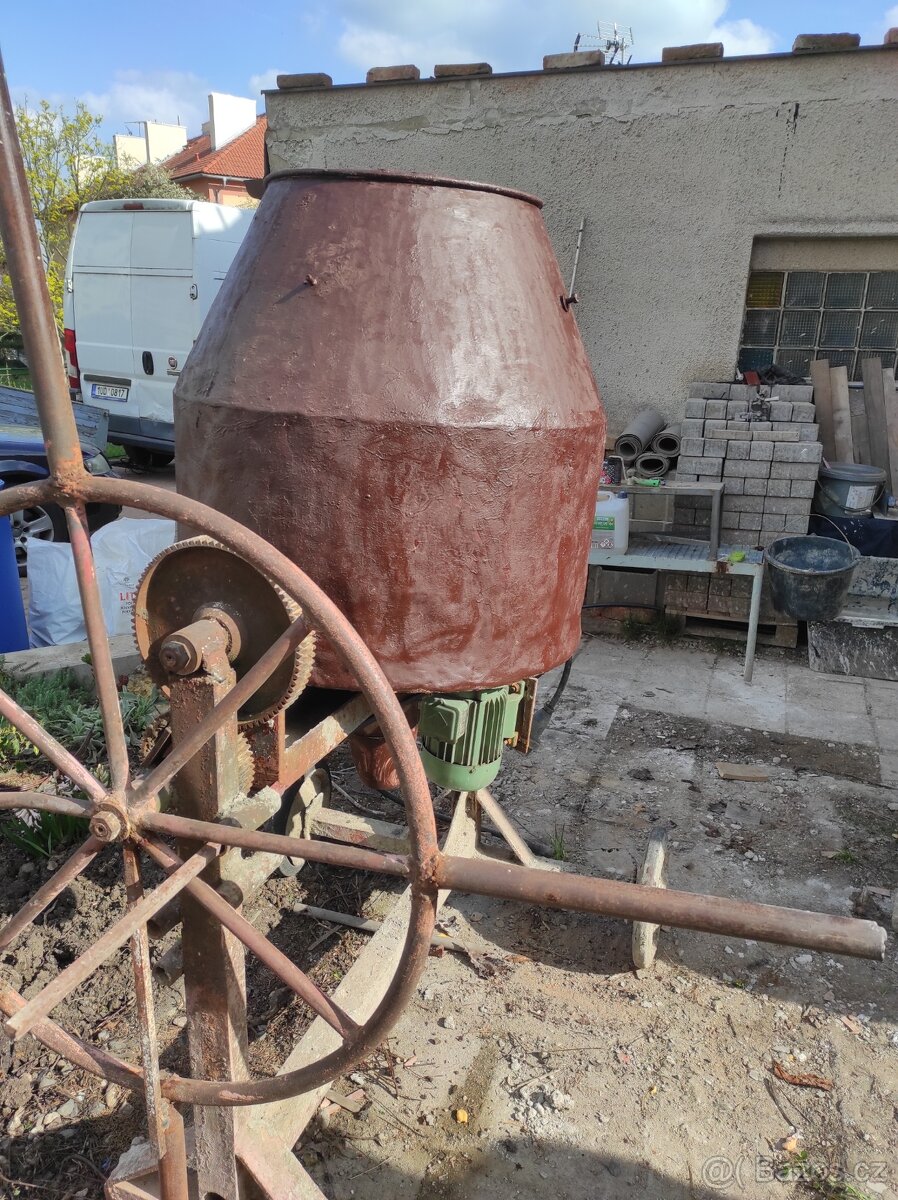 Míchačka na beton - 2