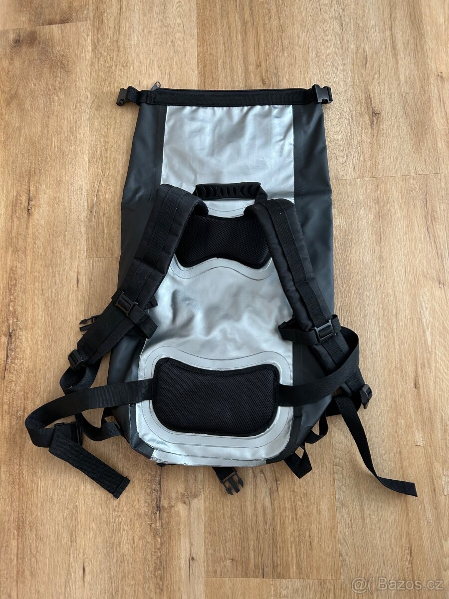 Nepromokavy batoh na motorku, Kenny, nepouzity - 2