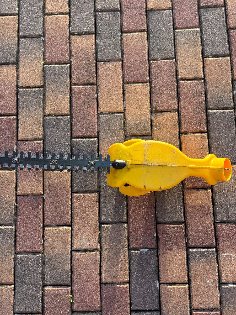 Nůžky na živý plot - 2