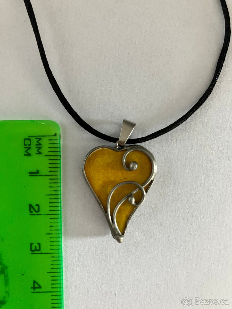 Přívěsek žluté srdce cínované - 2