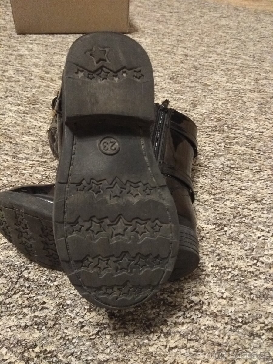 Dívčí kozačky vel. 23 - 2