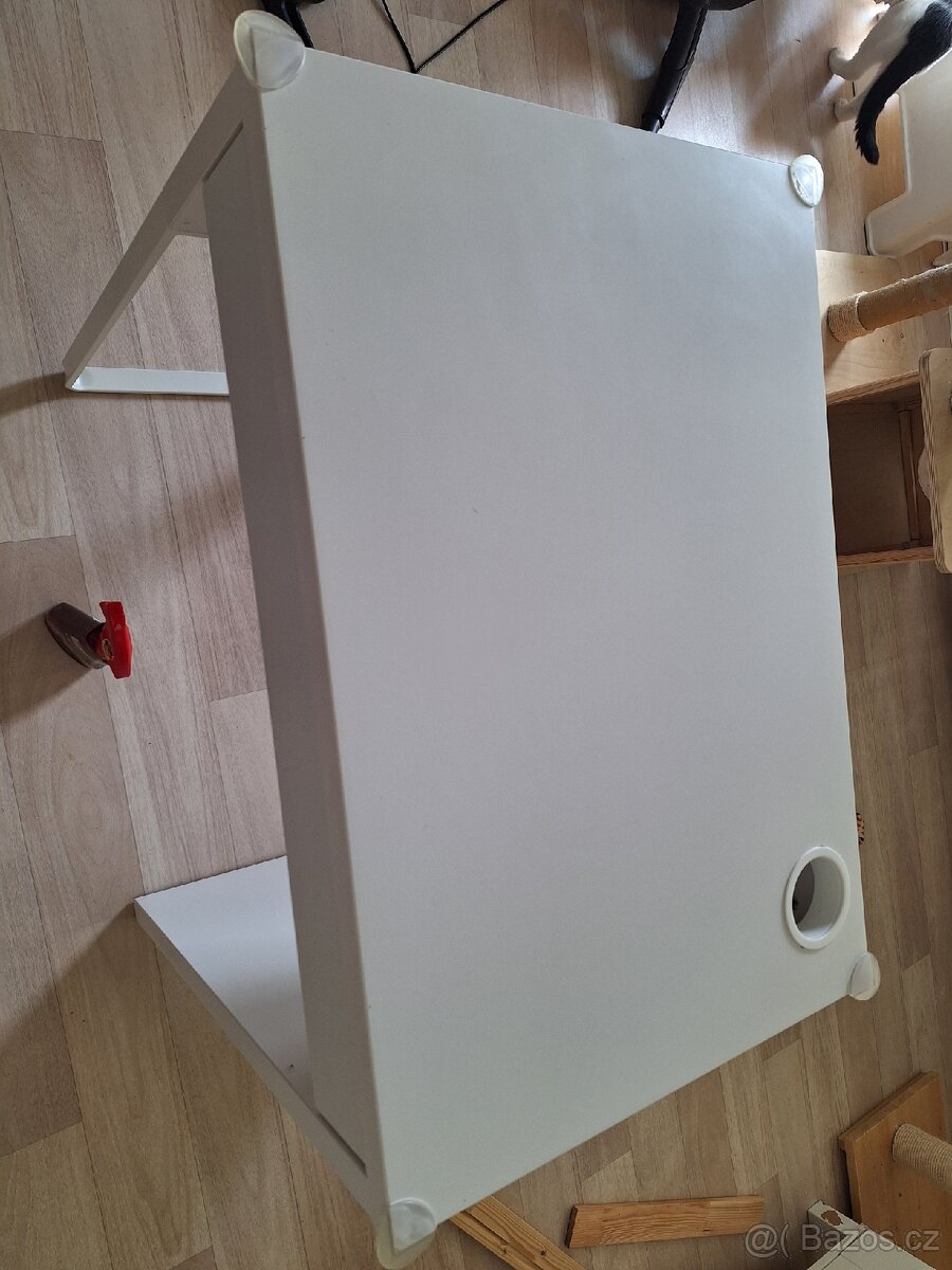 Ikea psací stůl Micke - 2