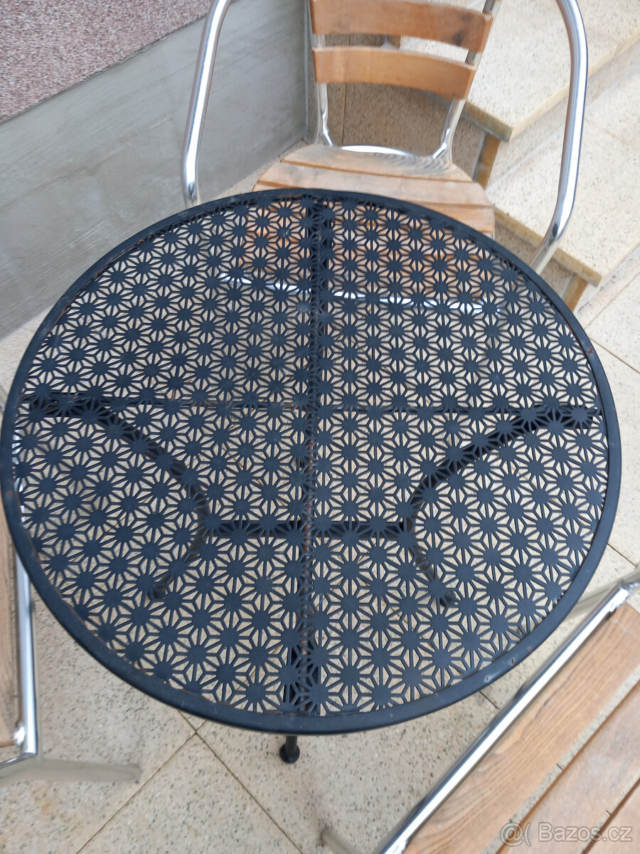 zahradní stolek s 3x židličkami - 2