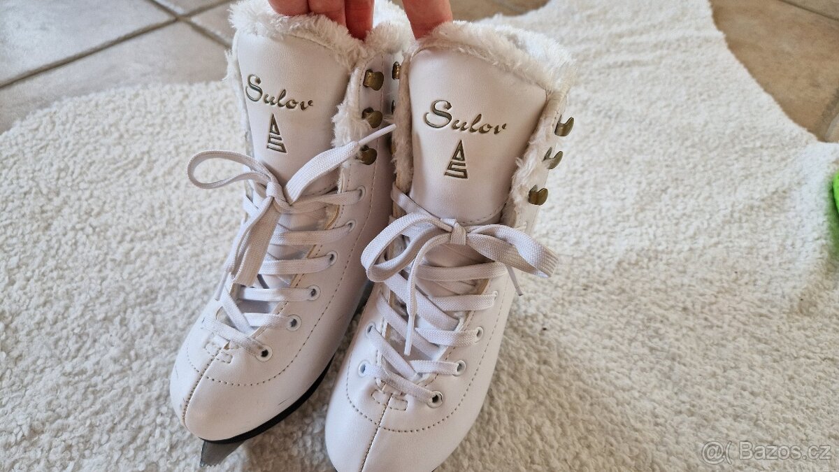 Dívčí lední brusle 34, Sulov - 2