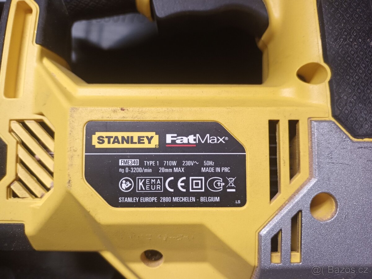 Přímočará pila STANLEY FatMAX - 2